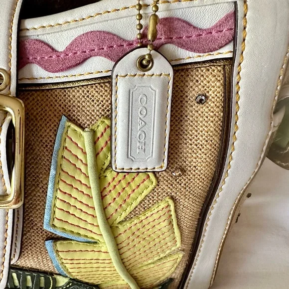 Vintage COACH #4439 Ladybug Motif Boxy Straw Tote Bag Limited Edition 2004 - Picture 9 of 12